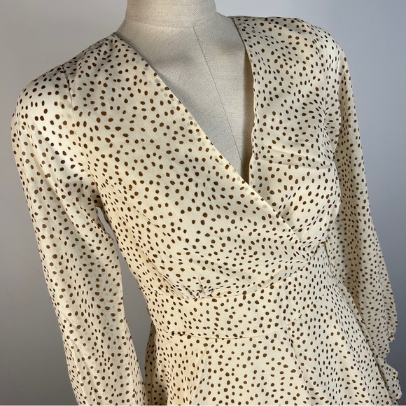 Japna Cream Polka Dot Romper S - Picture 4 of 10